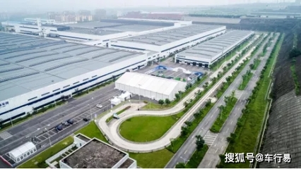 一周狂銷6000輛，揭秘重慶新能源汽車的“華為光環(huán)”與自主創(chuàng)新之路